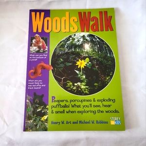 WoodsWalk: Peepers, Porcupines, and Exploding Puff Balls (Paperback)